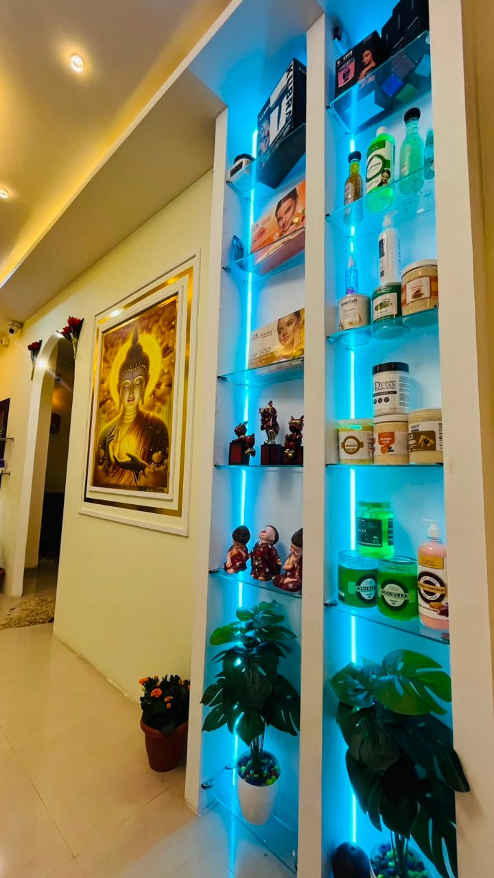 The Royal 78 Spa & Salon interior 2